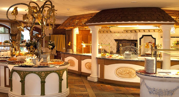 Hotel Berghof, Mayrhofen ski chalet, image 3